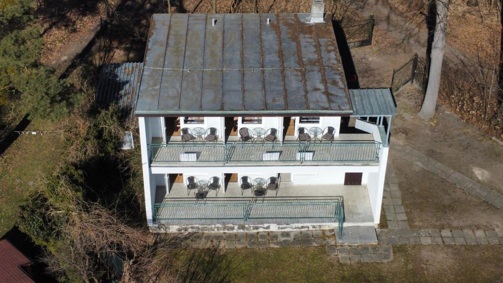Hotel Yacht Club Bezdrev Hluboká nad Vltavou Esterno foto