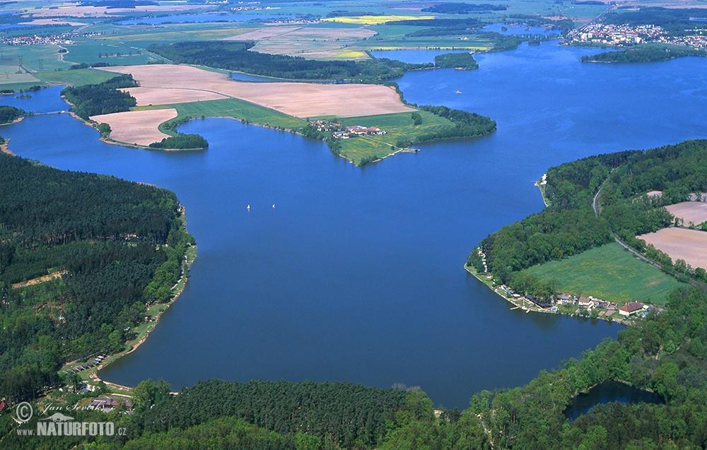 Hotel Yacht Club Bezdrev Hluboká nad Vltavou Esterno foto